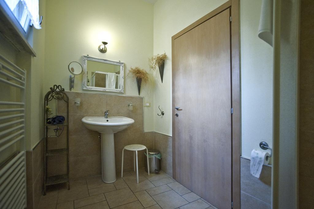 Sogno D'Oro B&B Poggibonsi Oda fotoğraf