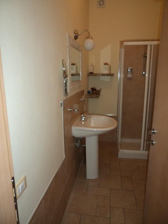 Sogno D'Oro B&B Poggibonsi Oda fotoğraf
