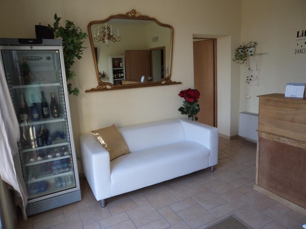 Sogno D'Oro B&B Poggibonsi Dış mekan fotoğraf