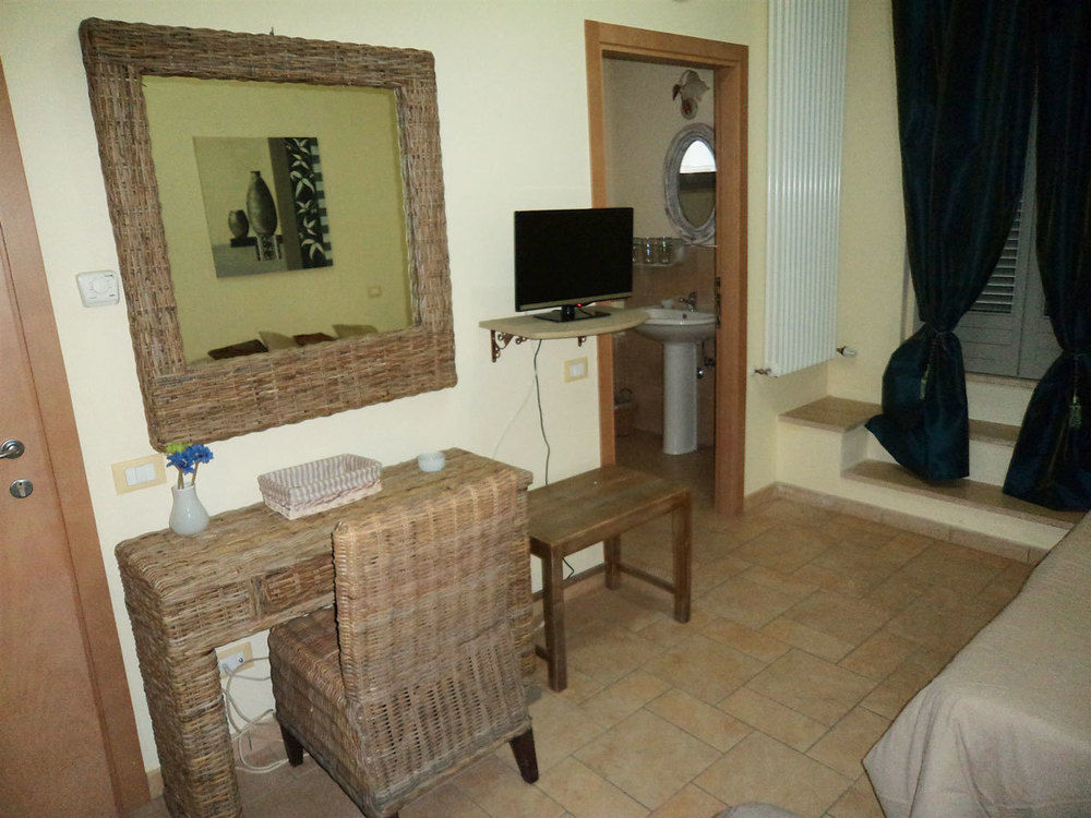 Sogno D'Oro B&B Poggibonsi Dış mekan fotoğraf